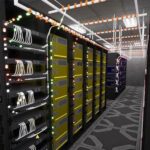 Centro de datos: juego donde montas y mantienes centros de datos
 – descarga
